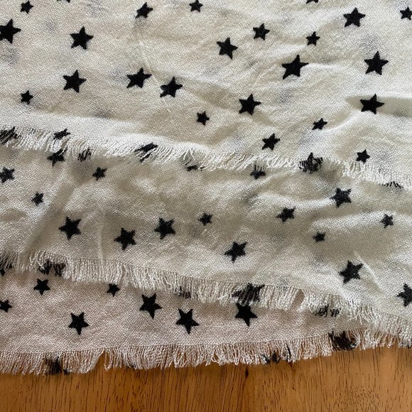 Long, Fun, Star Scarf - Picture 1 of 5